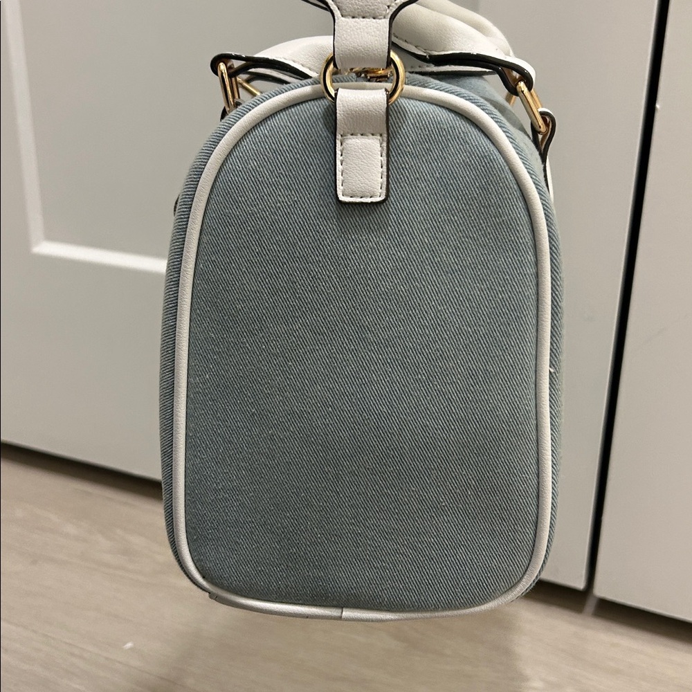Juicy Couture Light Blue and White Studded Satchel - Picture 6 of 13